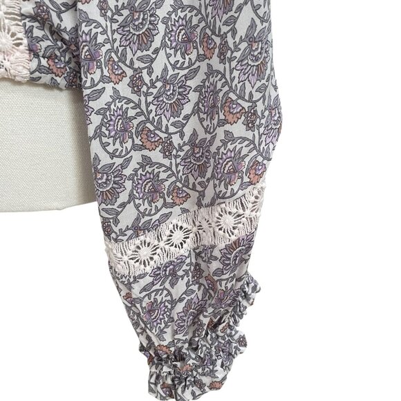 Olivaceous Boho Floral Peasant Blouse Cottagecore Lace Ruffle Dainty Tie Top M - Picture 10 of 11